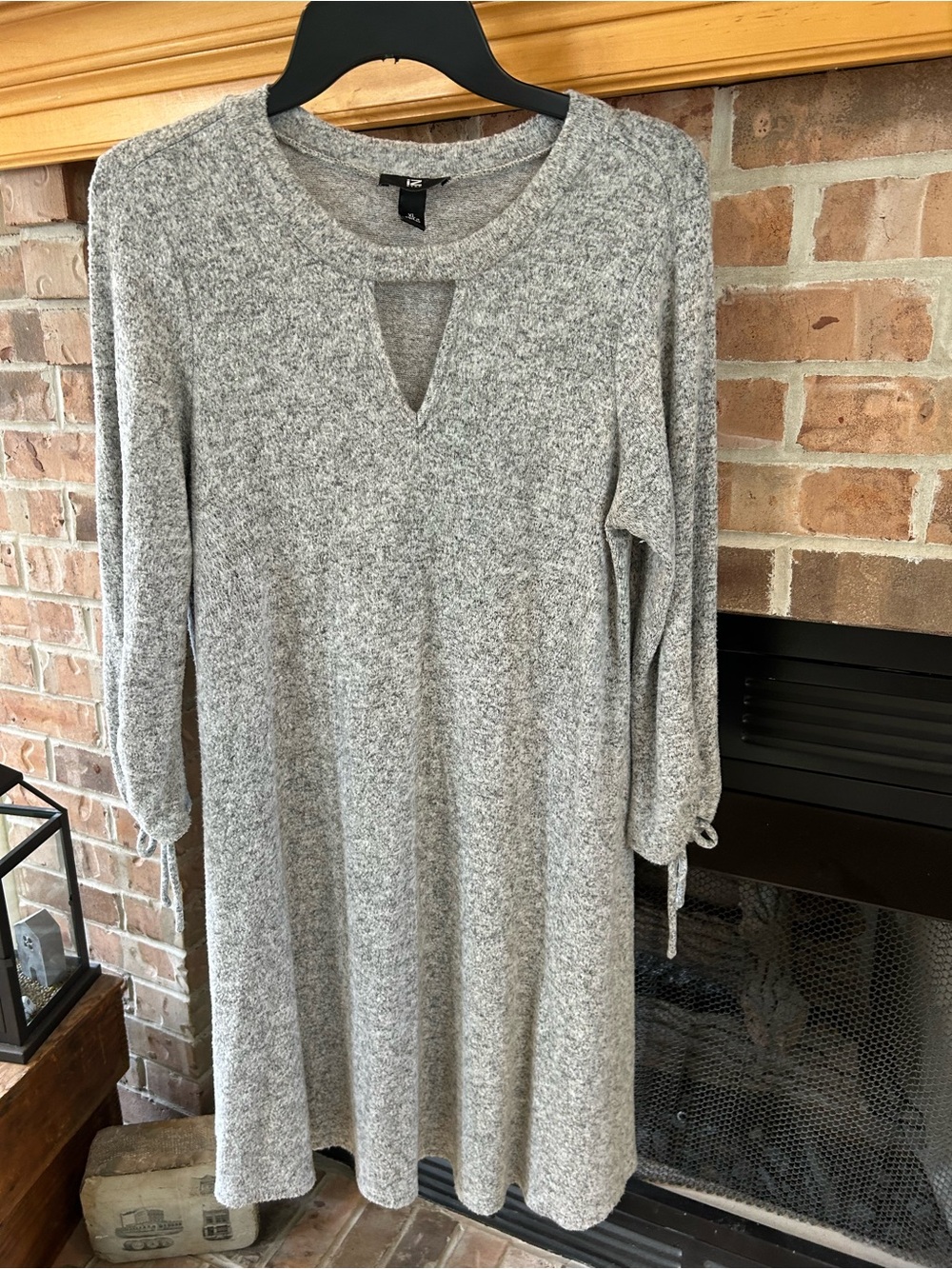 Iz Byer Light Gray Long-Sleeve Knit Swing Dress